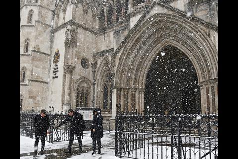 snow Royal Courts of Justice 4